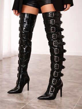 Black Croc Embossed Buckle Knee High Boots – CINZIA Goth Festival